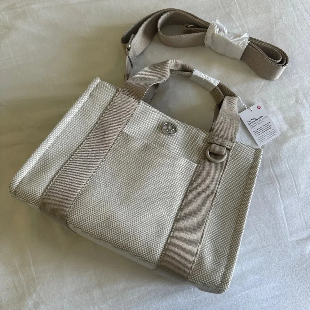 🆕 Lululemon Two Toned Canvas Tote Bag Mini 4.5L Mojave Tan Light Ivory - Picture 1 of 7